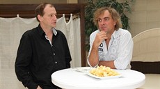 Vyhublý Marek Taclík s kolegou Tomášem Matonohou