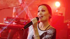 Finská zp�va�ka Tarja Turunenová od pond�lí zkou�í se svojí doprovodnou kapelou...