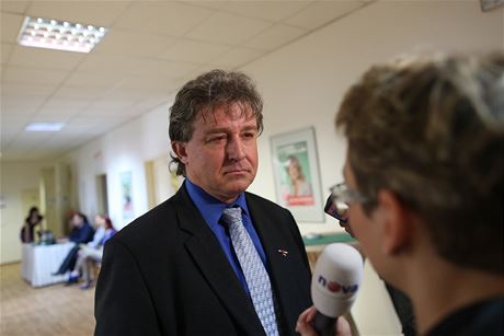 Jií Dolej ve volebním tábu KSM (26. íjna 2013)