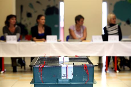 Pedasné parlamentní volby. (26. íjna 2013)