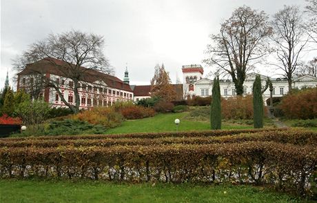 Chátrající zámek v Liberci. 