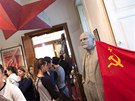 Muzeum KGB je pár set metr vzdunou arou od Praského hradu.