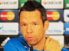 Pavel Horváth natiskové konferenci v Mnichov ped zápasem s Bayernem.