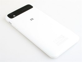 Pohled na ZTE Grand S Flex