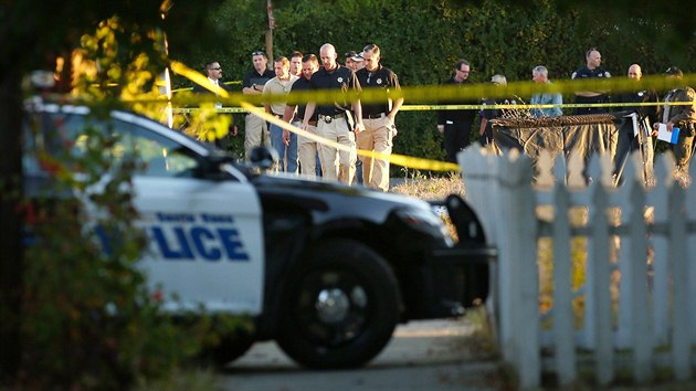 Police v americké Kalifornii zastřelila třináctiletého chlapce, který si v ruce nesl repliku střelné zbraně.