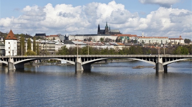 Jirásk�v most