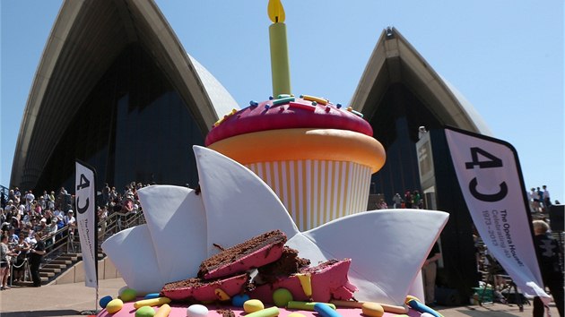Australan pipravili pro operu i krlovsk pohotn. (20. jna 2013)