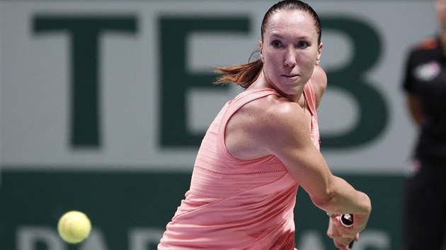 Jelena Jankovi�ová v duelu s Victorií Azarenkovou.