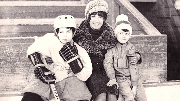 Marie Rottrová a její synové Martin a Vítek, které má se svým prvním manželem. 