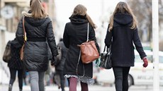 Bez vrstev teplého oble�ení se v zim� neobejdeme, ale klí�ová je dob�e zvolená...
