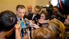 Lidovec Ludvík Hovorka se vrací do Poslanecké sn�movny, Topolánkov� vlád� p�ed lety komplikoval prosazení poplatk� ve zdravotnictví.