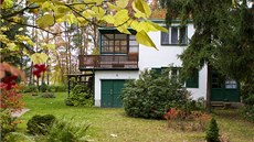 Chata spisovatele Bohumila Hrabala ve st�edo�eském Kersku