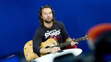 Videochat se zp�vákem skupiny Kry�tof Richardem Kraj�em. (24. �íjna 2013)