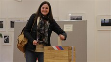 Mirka (29) si v New Yorku odbyla svou volební premiéru.