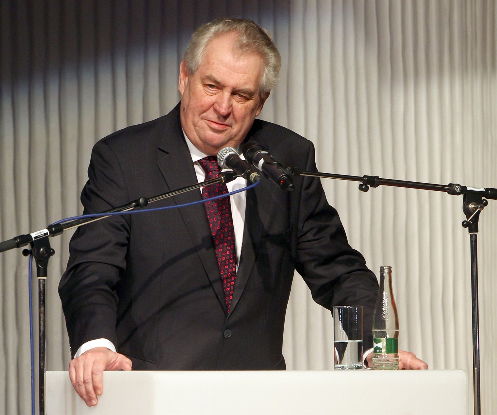 Milo� Zeman
