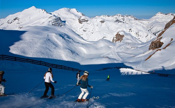 Lech Zürs, Rakousko. Zaátek sjezdovky Madloch (2 438m)