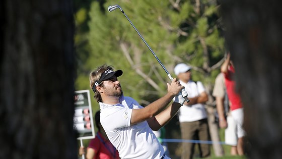 Golfové Turkish Open vede po tetím kole Francouz Victor Dubuisson.