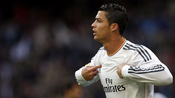 JÁ HO DAL. Cristiano Ronaldo z Realu Madrid oslavuje gól proti San Sebastianu.