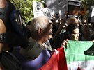Chemické zbran u nás necheme. Albánci protestují v Tiran proti moné dohod