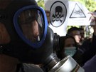 Albánci protestovali v plynových maskách proti ádosti USA na zniení syrských
