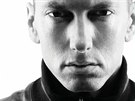 Eminem se na novém albu nevrátil ke své nejslavnější desce jenom názvem.