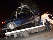 V pozdních večerních hodinách odtáhla městská policie Vítu Bártovi automobil...