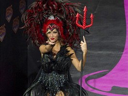Miss Belgie 2013 Noemie Happartová v národním kostýmu na Miss Universe v Moskv