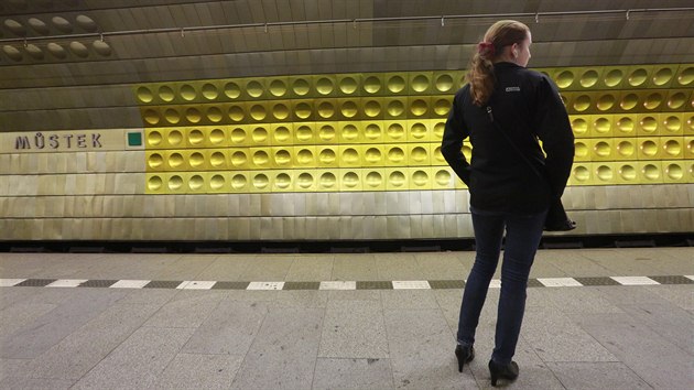 Trasu metra A vybrali organizátoři záměrně, je totiž nejméně vytížená (9. listopadu 2013).