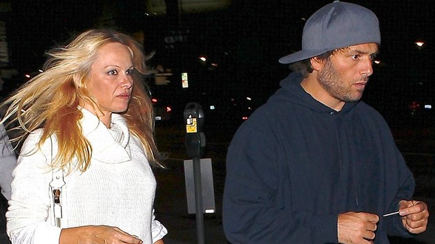 Pamela Andersonov rand se svm exmanelem Rickem Solomonem.