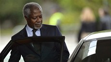 Kofi Annan na jednání o íránském jaderném programu v enev (9. listopadu)