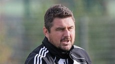 Zden�k Psotka na tréninku fotbalist� Olomouce. 