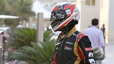 Pro Kimiho Räikkönena ze stáje Lotus skončila Velká cena Abú Zabí krátce po...