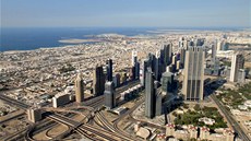 Dech beroucí výhled z Burd� Chalífa, nejvy��í budovy sv�ta v Dubaji