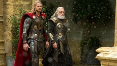 Jako Thor se opt pedstaví australský herec Chris Hemsworth.