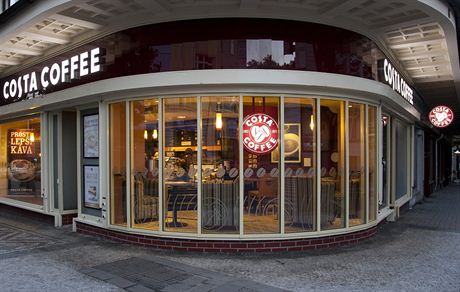 Kavárna Costa Coffee.