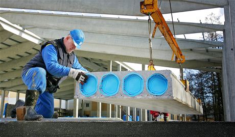 Thermia-Bau od vyhláení úpadku v roce 2013 získala jen nkolik málo meních zakázek. (Ilustraní snímek)