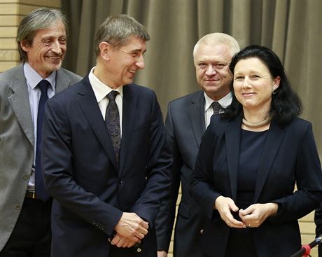 éf hnutí ANO Andrej Babi s Vrou Jourovou, souasnou eurokomisakou, která by podle nj byla výbornou kandidátkou na funkci prezidentky eské republiky
