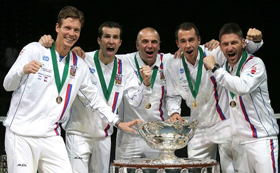 MÍSA JE NAE. Tomá Berdych, Radek tpánek, Vladimír afaík,  Luká Rosol a