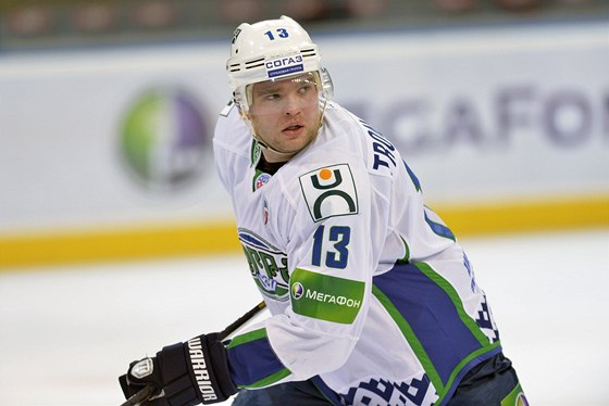 Obránce Marek Troninský, který v KHL hájí barvy Chanty-Mansijsku, se