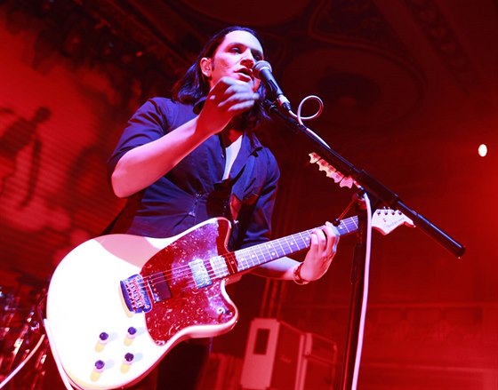 Brian Molko z Placebo na turné k desce Loud Like Love 13.11. 2014 ve velkém...