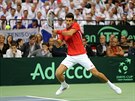 MU Z GUMY. Novak Djokovi patí k atleticky nejzdatnjím tenistm na svt.