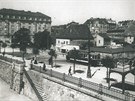 Po nábeí na Výtoni jezdí tramvaj od roku 1910. Snímek je z roku 1914, ukazuje