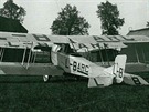Aero A.14, pezdívané Branák, bylo prvním typem ve slubách SA. lo o kopii...
