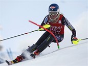 NA TRATI. Americk lyaka Mikaela Shiffrinov si to svit pro vtzstv v...