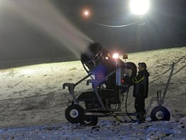 Ve Skiarelu Kvilda spustili tento tden poprv snn dla. Vyuvat je...