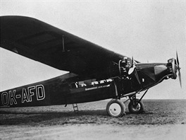 Avia  F.VIIb/3m byl v licenci stavěný třímotorový Fokker F.VIIb/3m. Fokkerovy...