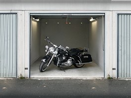 Zaparkovat mete také motocykl Harley-Davidson. 