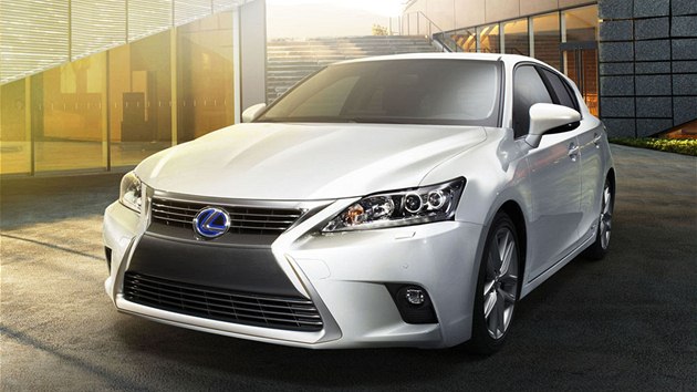 Lexus CT 200h 2014