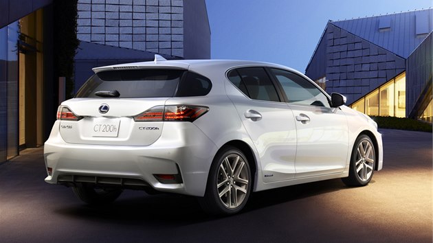 Lexus CT 200h 2014