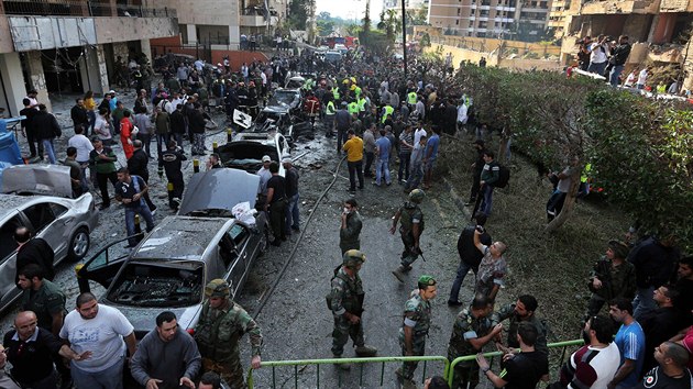 Pi explozch v blzkosti rnskho velvyslanectv v Bejrtu v ter zahynulo pes 20 lid (19. listopadu)